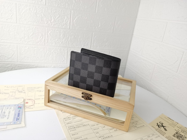 LVコピーウォレット側面デザイン